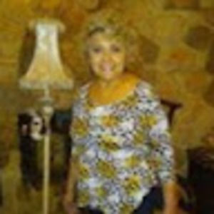 Meet your Posher, Cynthia